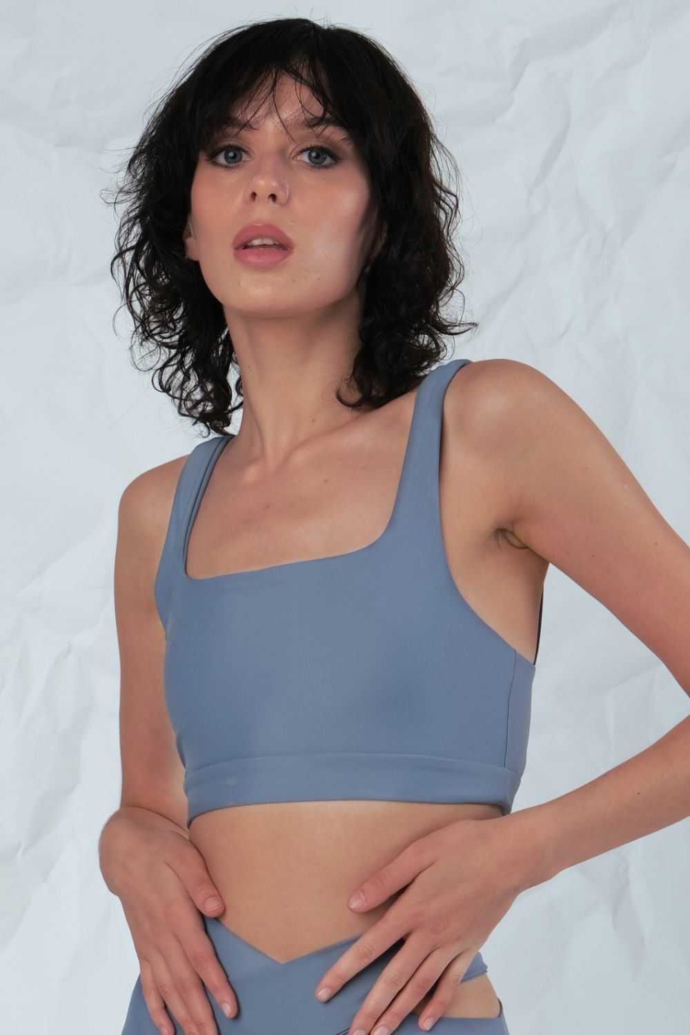 Cut Out Top Sporty Bra Sustainable Grey