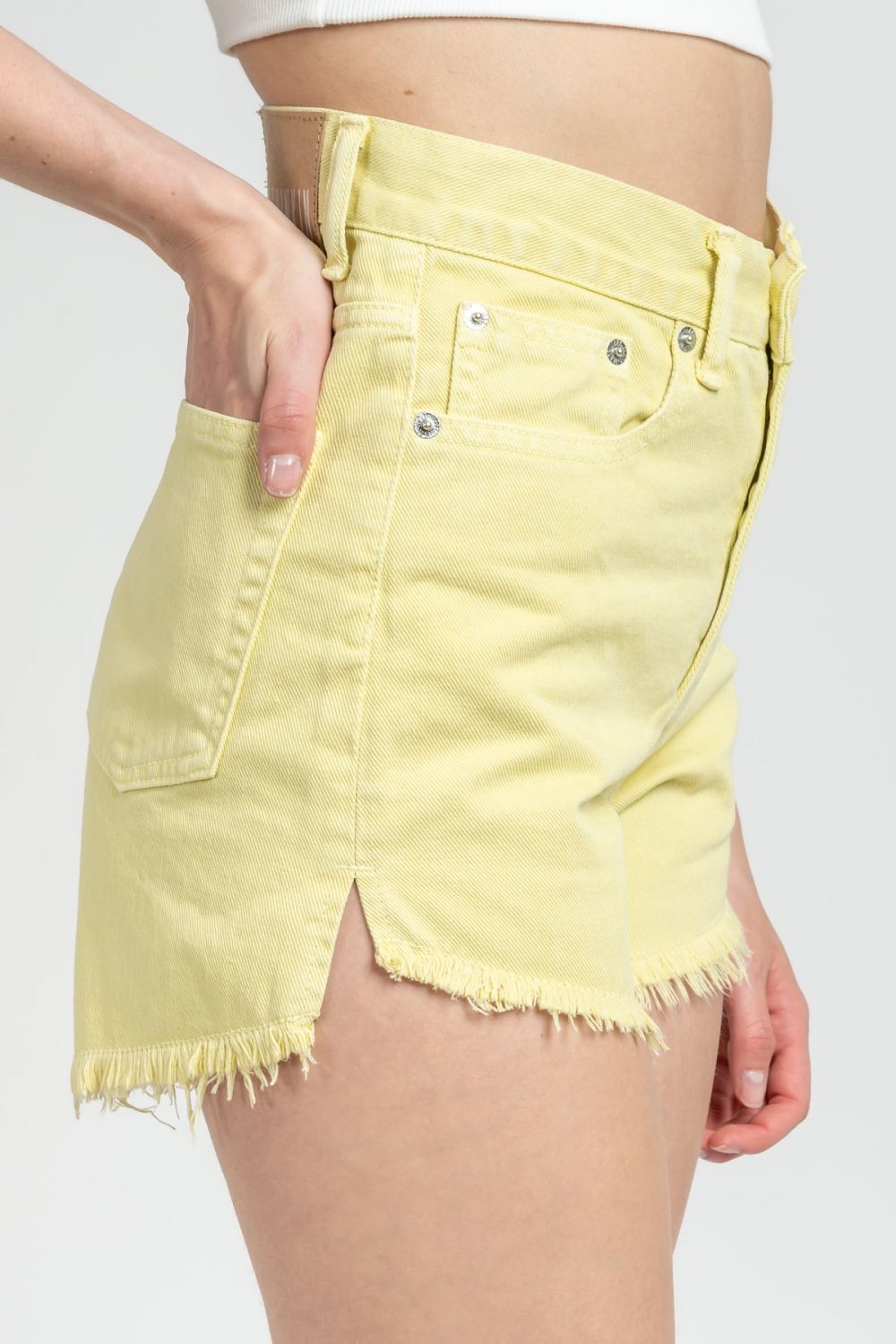 Donna yellow jean shorts