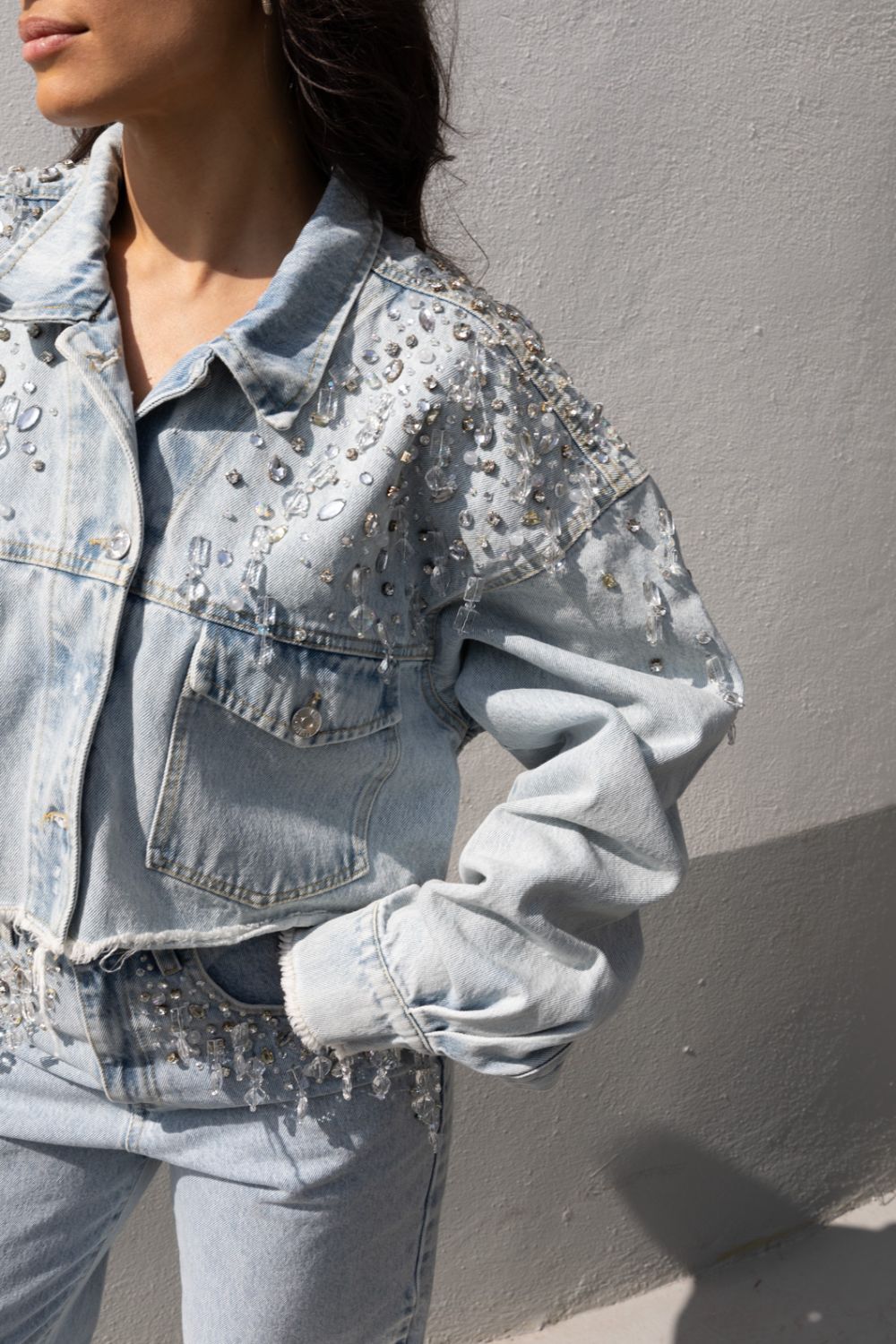 Cropped Denim Embroidered Jacket Clueless Light Blue